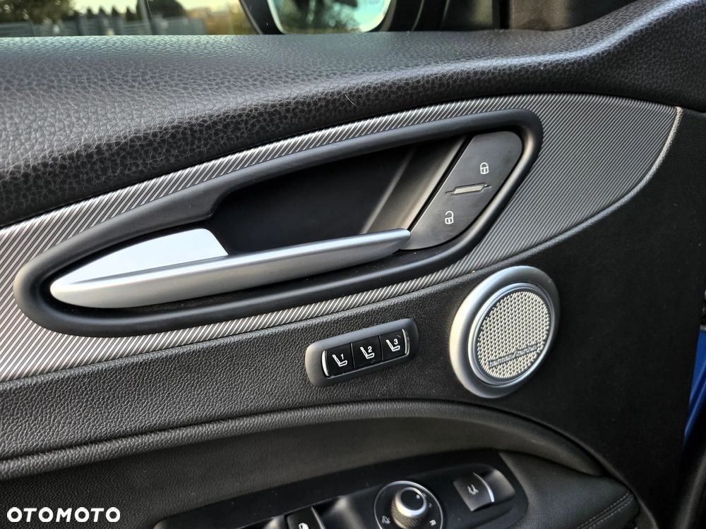 Alfa Romeo Stelvio 2.0 Turbo First Edition Q4 - 35