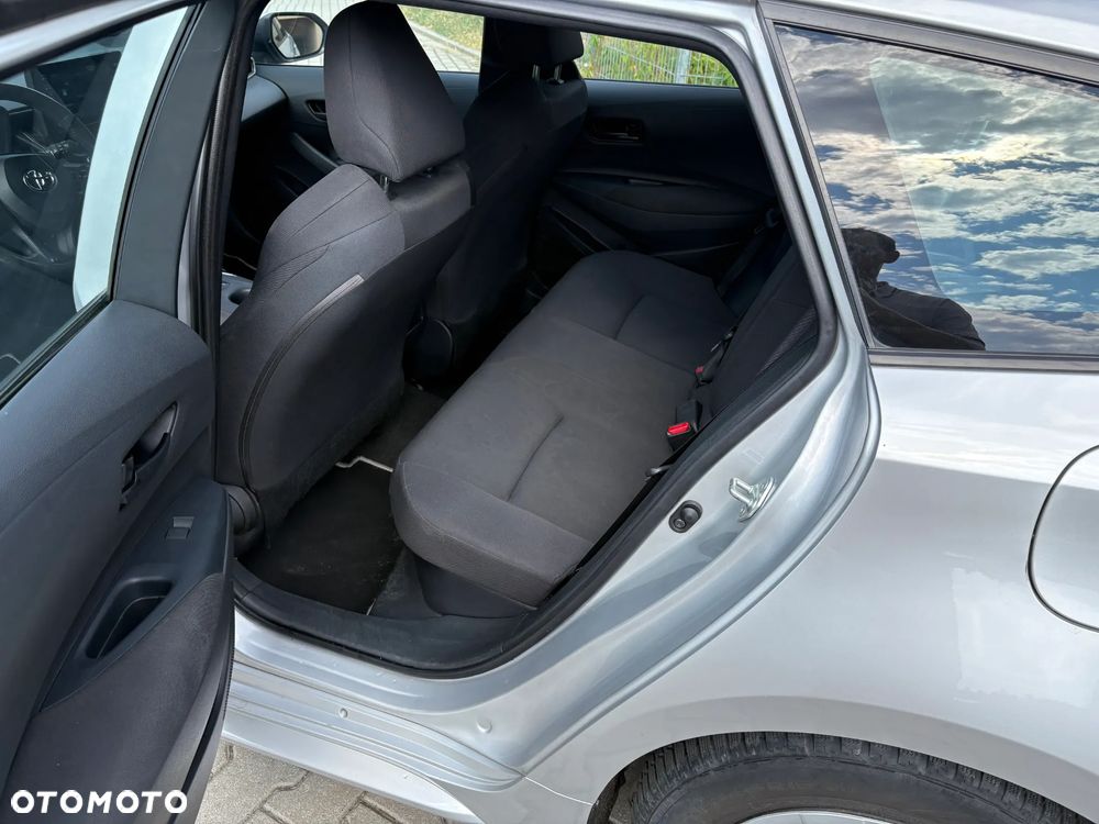 Toyota Corolla 1.8 Hybrid Active - 11