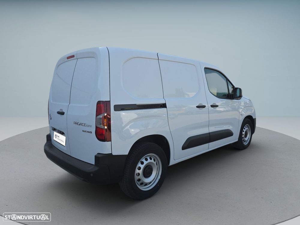 Toyota Proace - 8