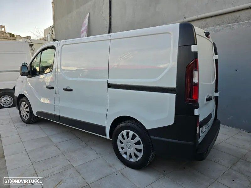 Renault Trafic 1.6 dCi L2H1 1.2T - 6