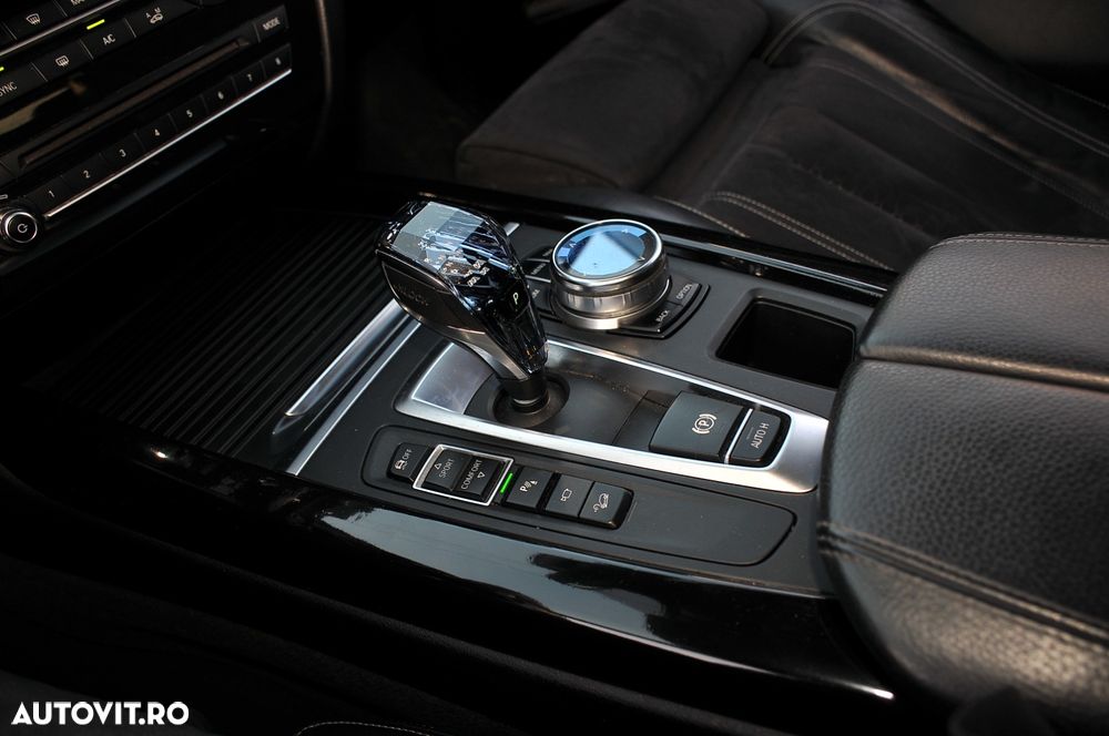 BMW X5 xDrive30d Sport-Aut. - 9