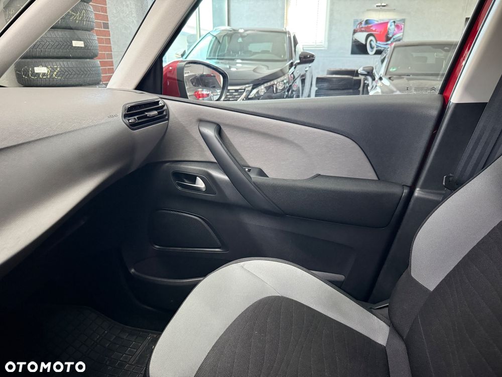 Citroën C4 Grand Picasso 2.0 BlueHDi Exclusive - 24