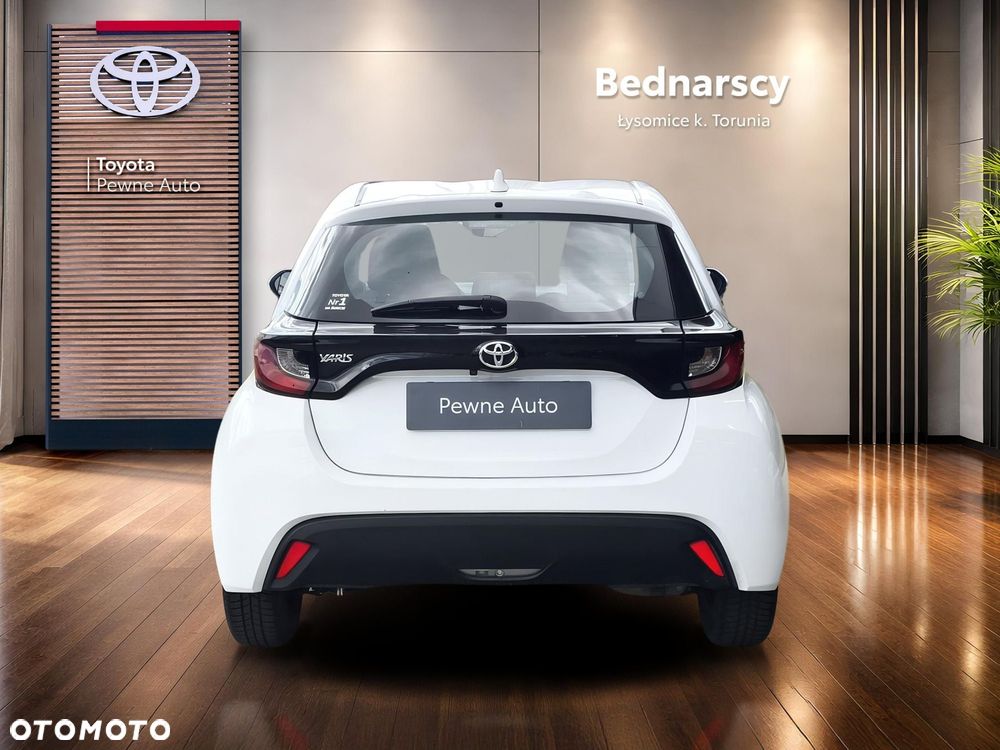 Toyota Yaris - 7