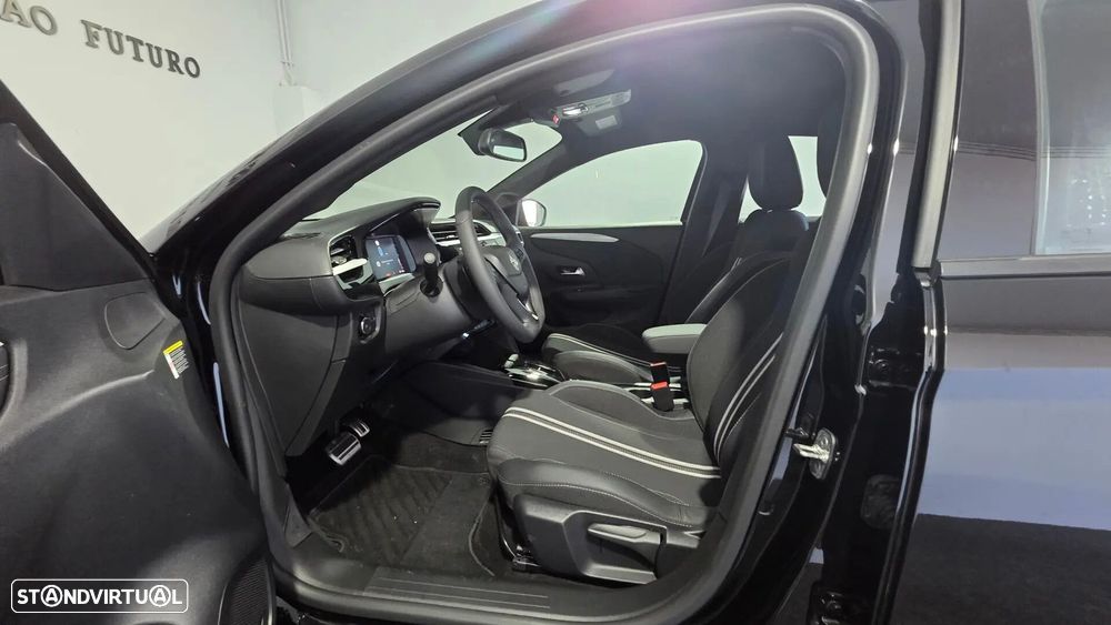 Opel Corsa 1.2 T Hybrid EdCT - 11