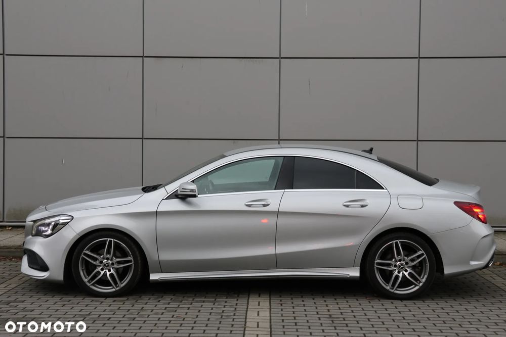 Mercedes-Benz CLA 180 d AMG Line - 3