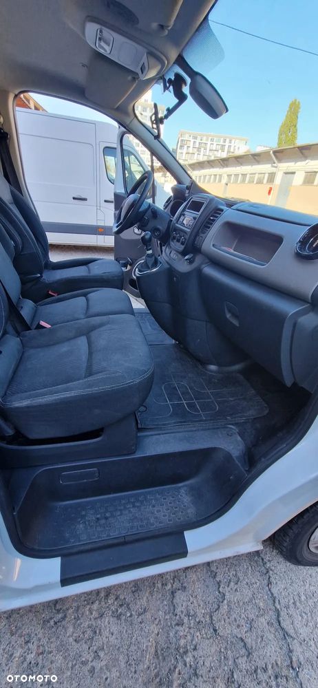 Renault Trafic - 10