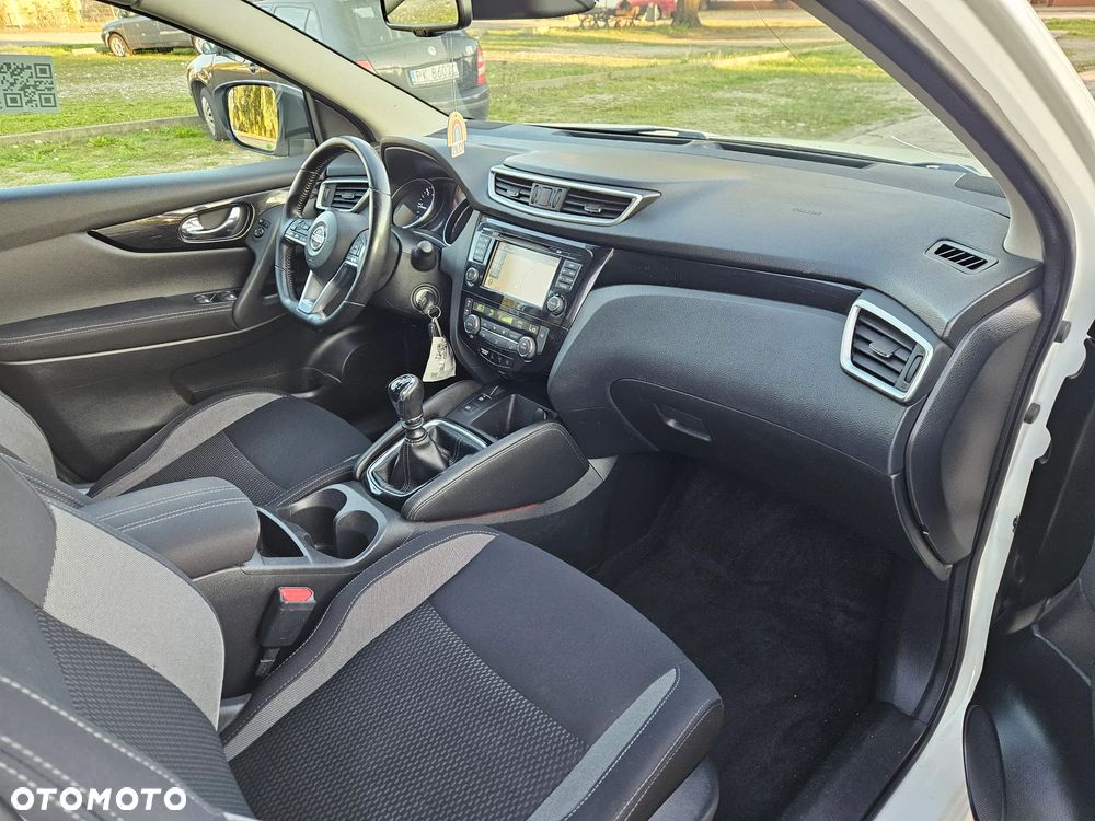 Nissan Qashqai 1.5 dCi Tekna - 10