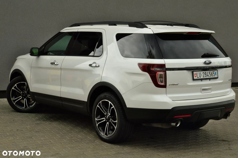 Ford Explorer 4.6 4WD - 9