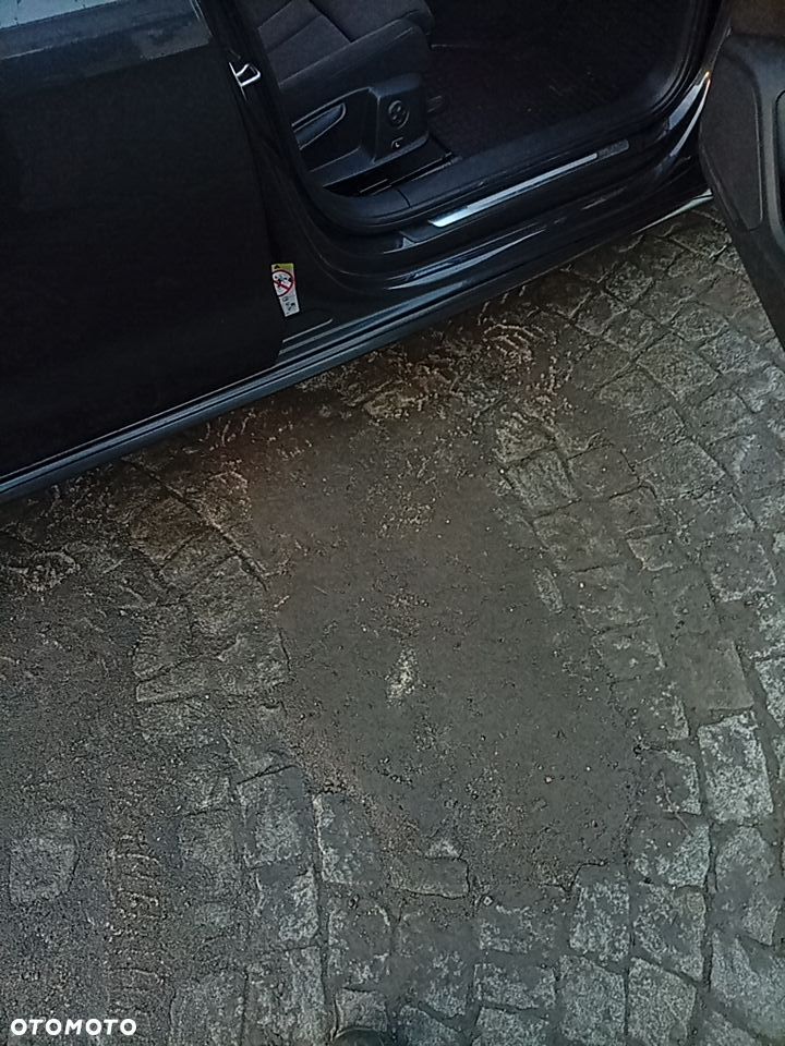 Audi A4 Avant 30 TDI S tronic - 3