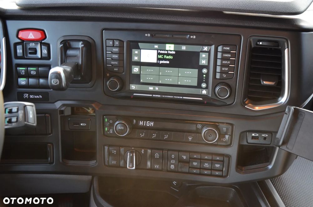 Scania R / 6x2 PUSHER /MEGA/ FULL AIR / KLIMA P/ LED/ WAGA / ACC / NAVI 2047 - 23