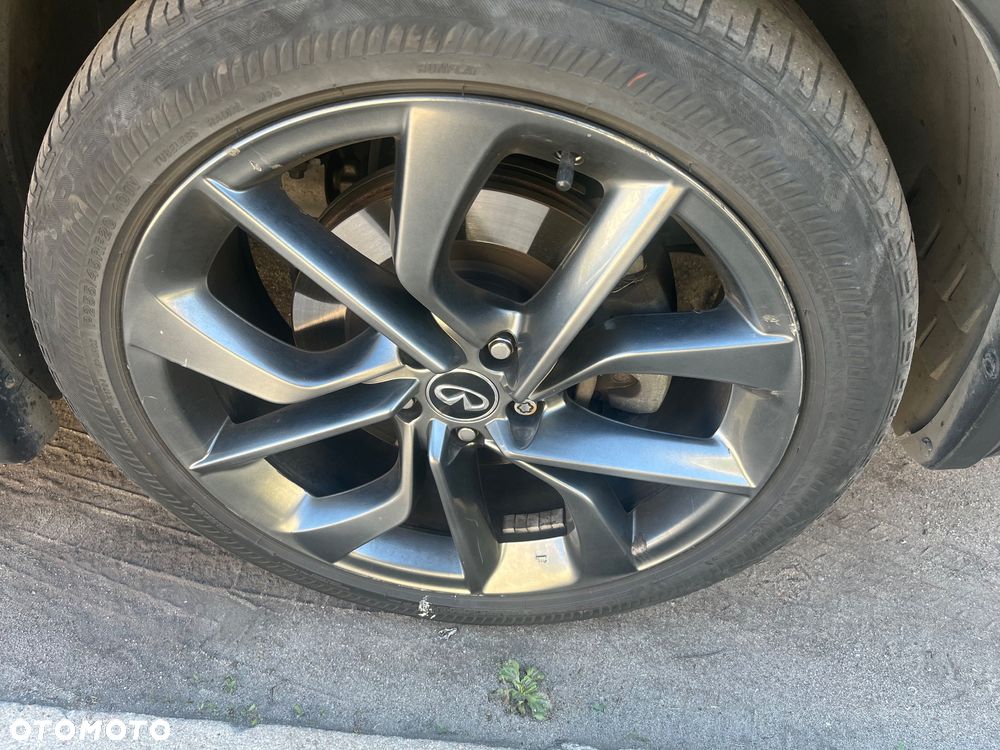 Infiniti QX50 - 19