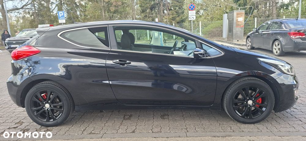 Kia ProCeed 1.6 GDI L - 24