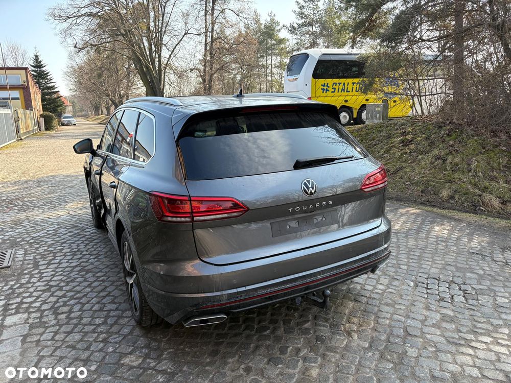 Volkswagen Touareg 3.0 V6 TDI SCR 4Motion Automatik R-Line - 17