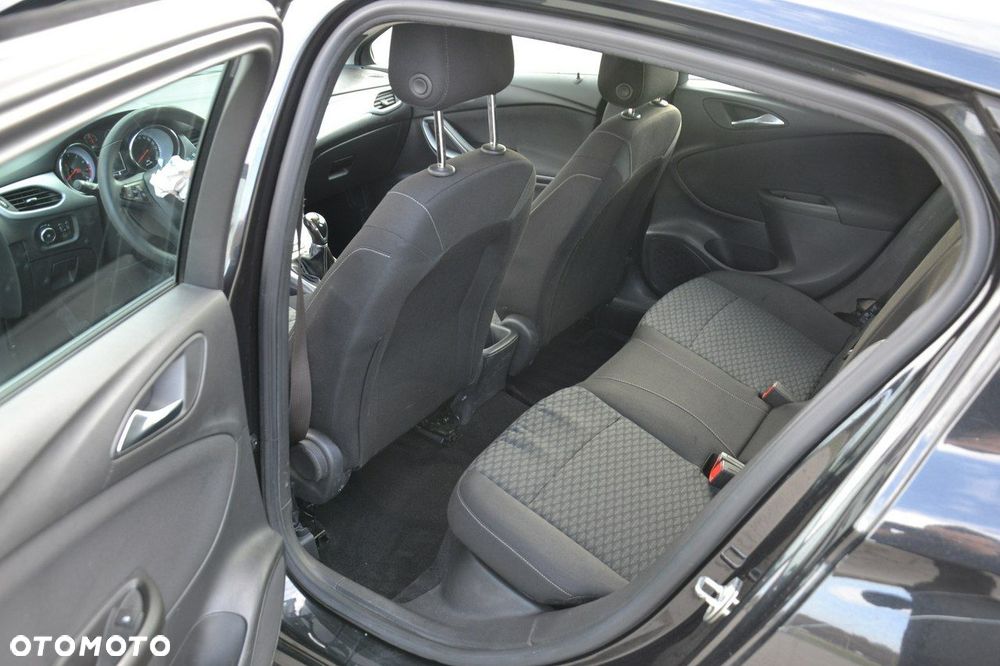 Opel Astra - 26