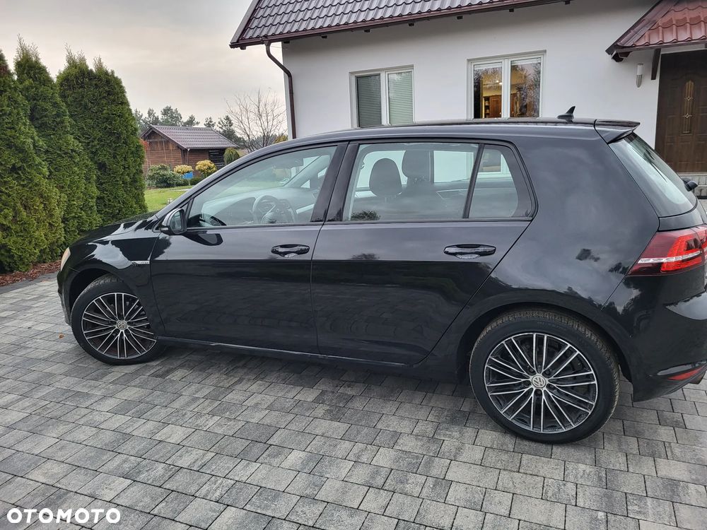 Volkswagen Golf 1.2 TSI BlueMotion Technology Cup - 5