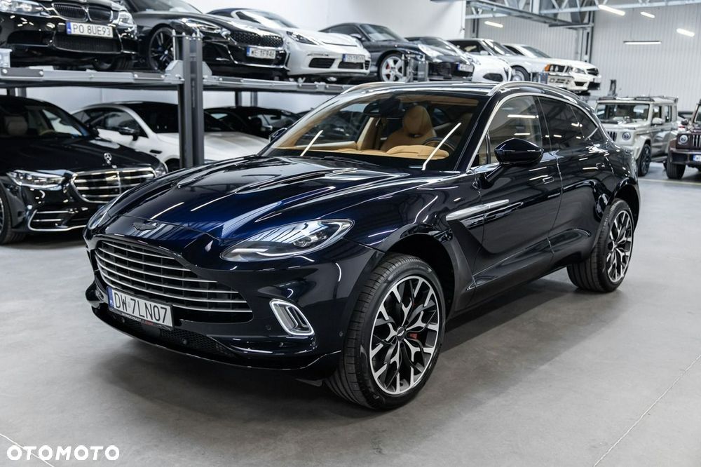 Aston Martin DBX Standard - 12