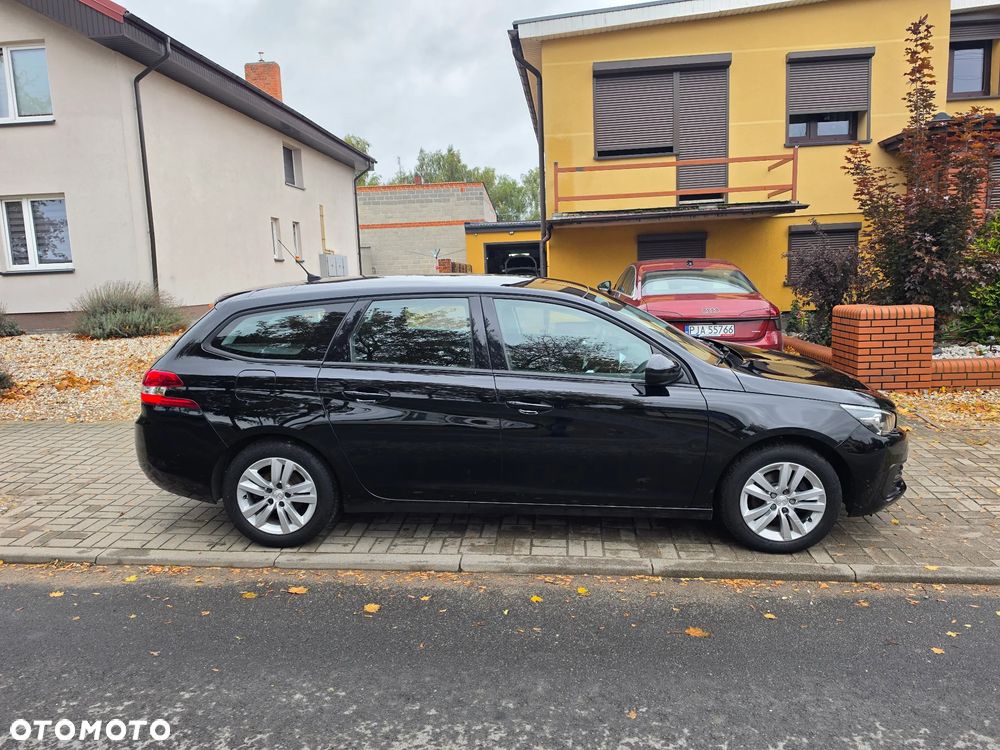Peugeot 308 - 11