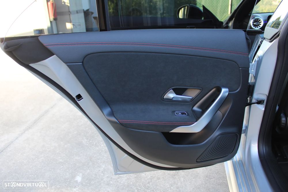 Mercedes-Benz CLA 200 7G-DCT AMG Line Advanced Plus - 56
