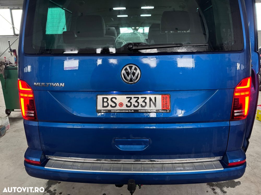 Volkswagen Multivan - 18