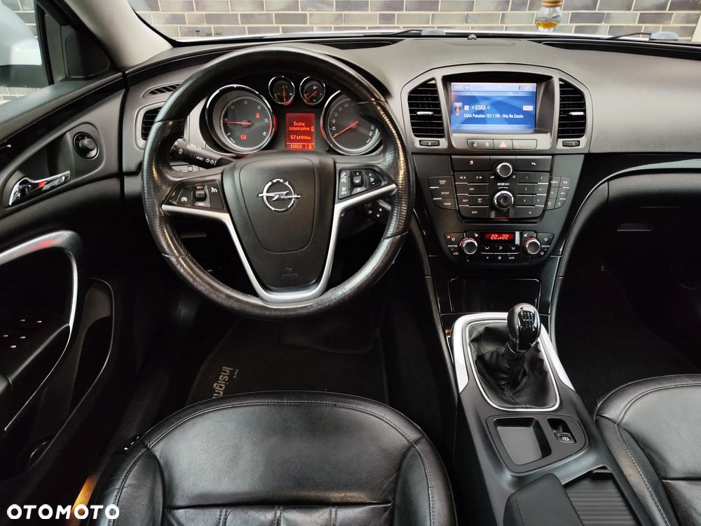 Opel Insignia 2.0 CDTI Cosmo ecoFLEX S&S - 9