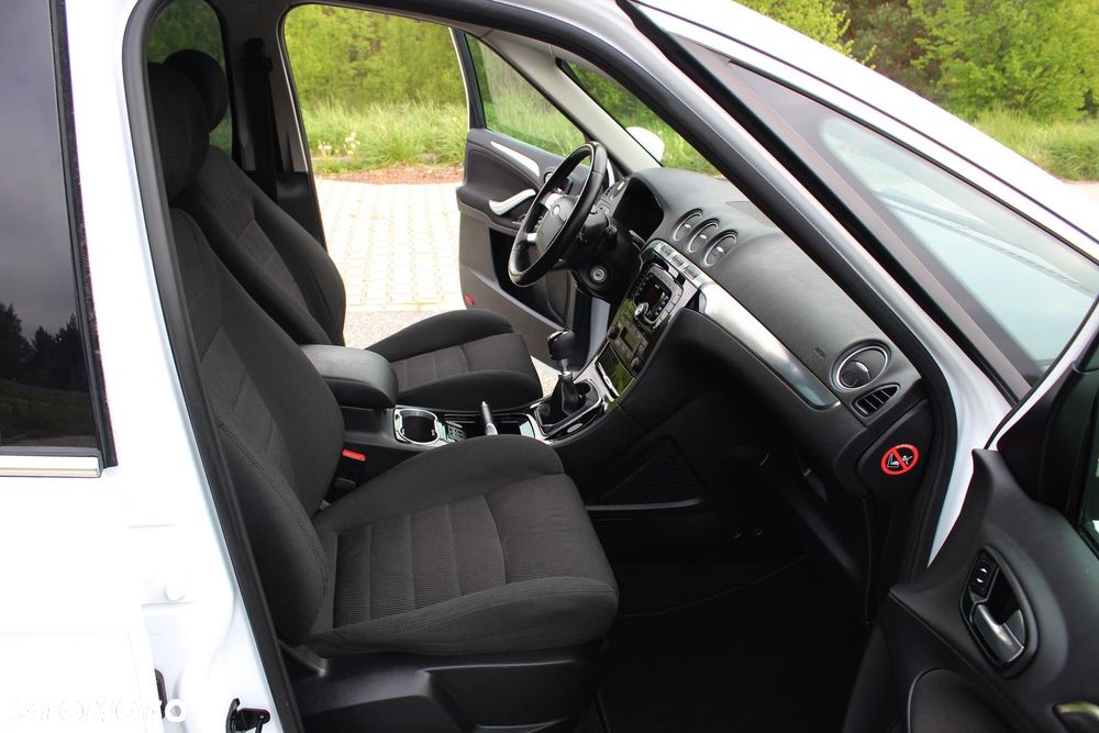 Ford S-Max 2.0 TDCi DPF Business Edition - 14