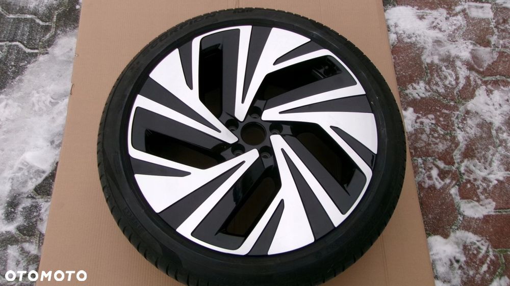 FELGA ALUMINIOWA Z OPONĄ KOŁO VW ID4 ID 4 9JX21 ET42 11A601025K - 1
