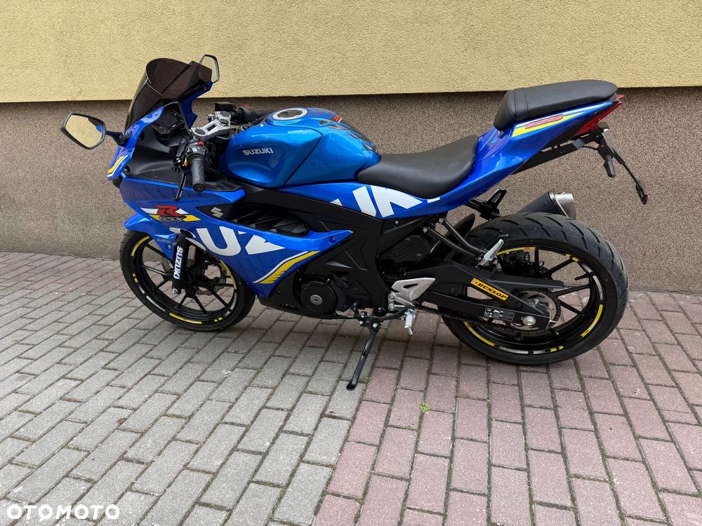 Suzuki GSX-R - 21