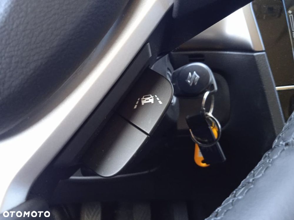 Suzuki Vitara 1.4 Boosterjet SHVS Premium 4WD - 18