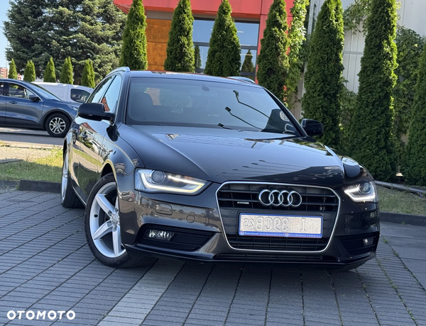 Audi A4 Avant 2.0 TFSI S line Sportpaket