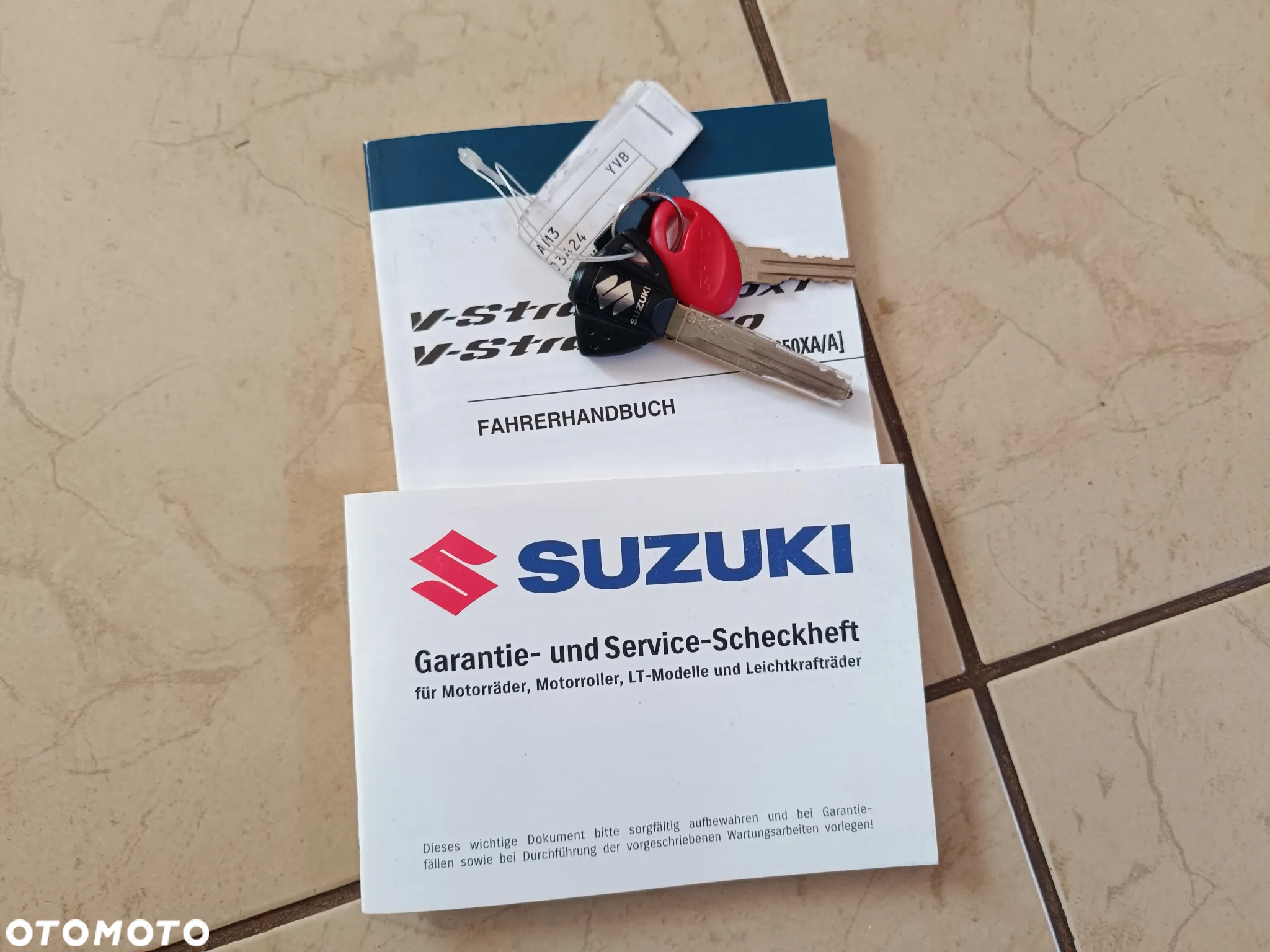 Suzuki V-STROM - 33