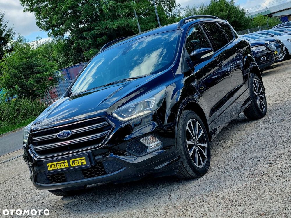 Ford Kuga 1.5 EcoBoost 2x4 ST-Line - 1