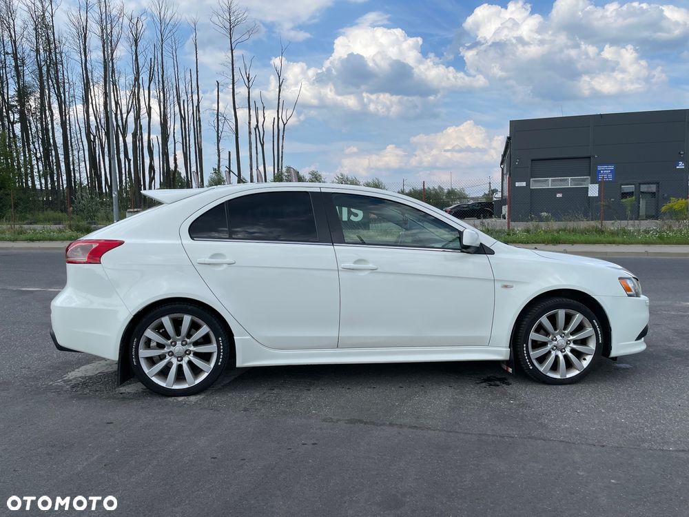 Mitsubishi Lancer 2.0 Ralliart MR - 4