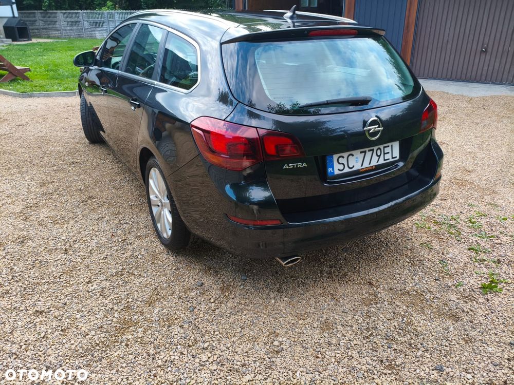 Opel Astra 1.4 T Cosmo - 6