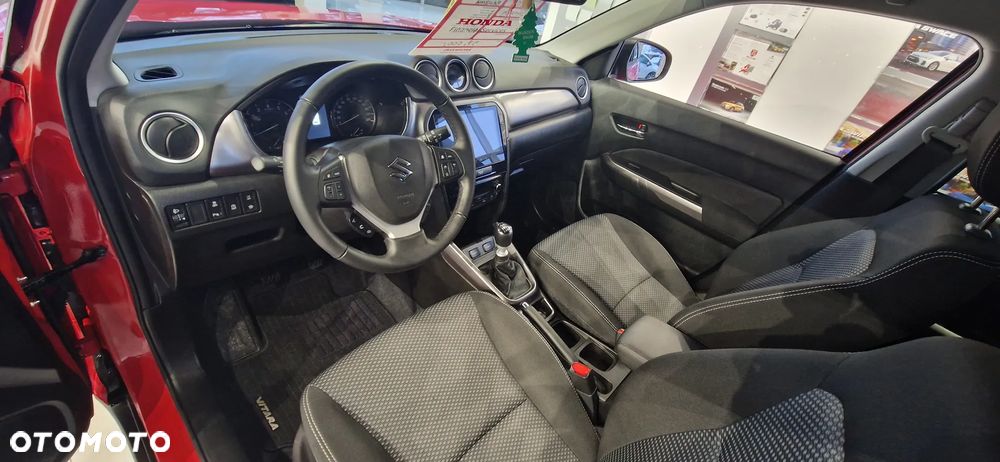 Suzuki Vitara 1.4 Boosterjet mHEV Premium Plus 2WD - 13