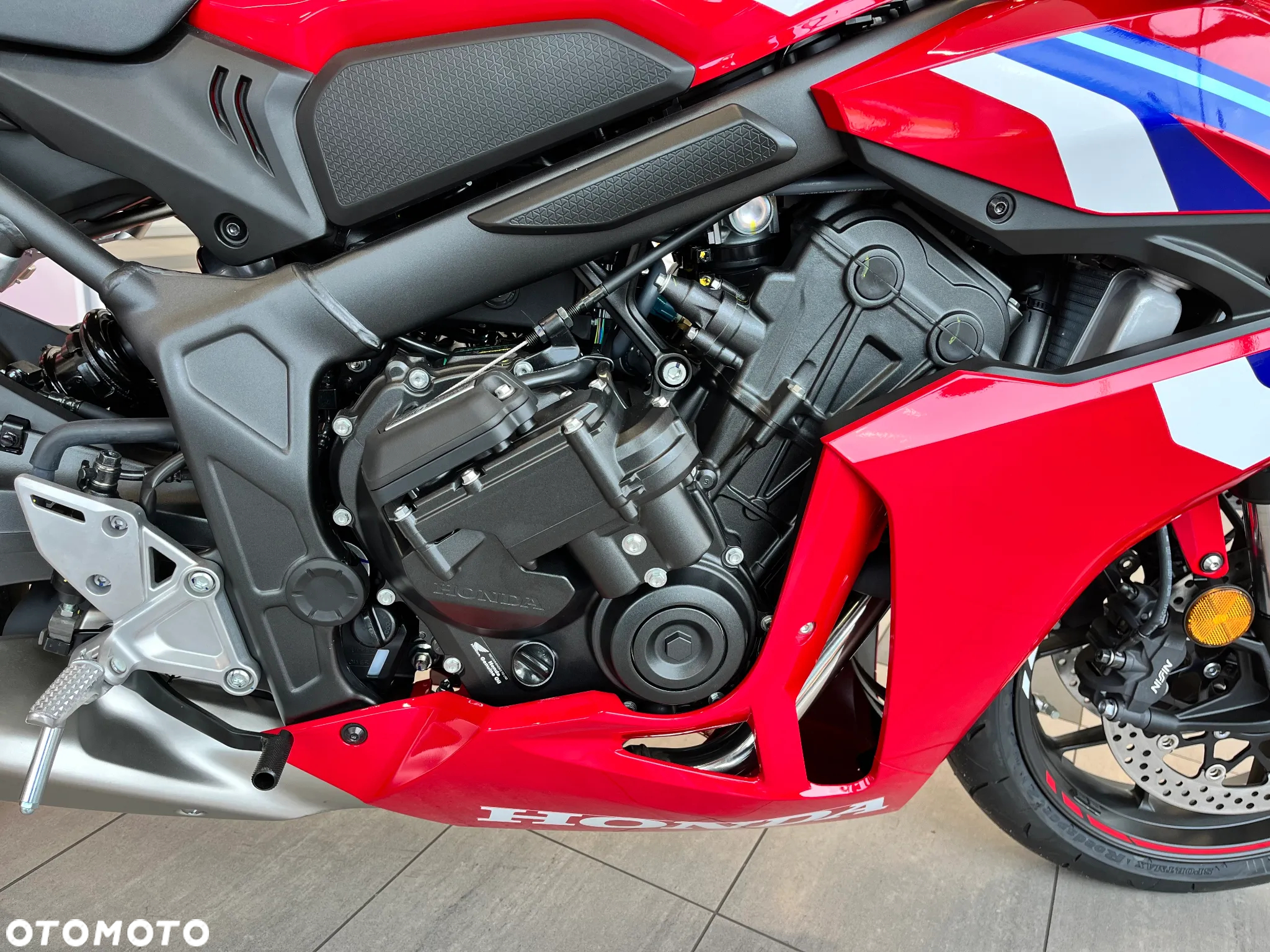 Honda CBR - 13