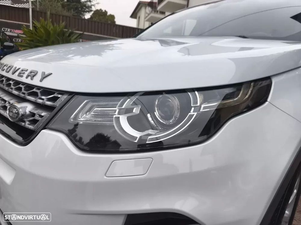 Land Rover Discovery Sport TD4 HSE Luxury - 13