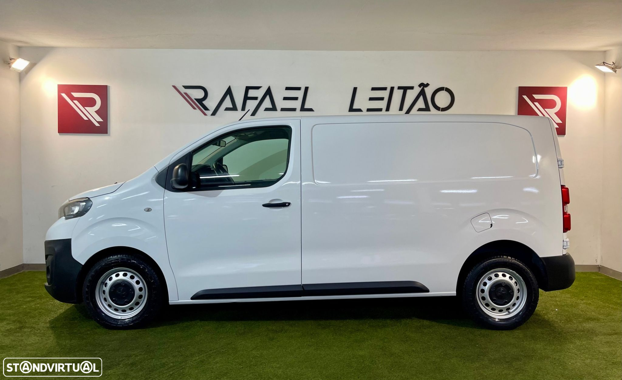 Peugeot Expert 2.0 BlueHDi L2H1 Premium Standard - 9