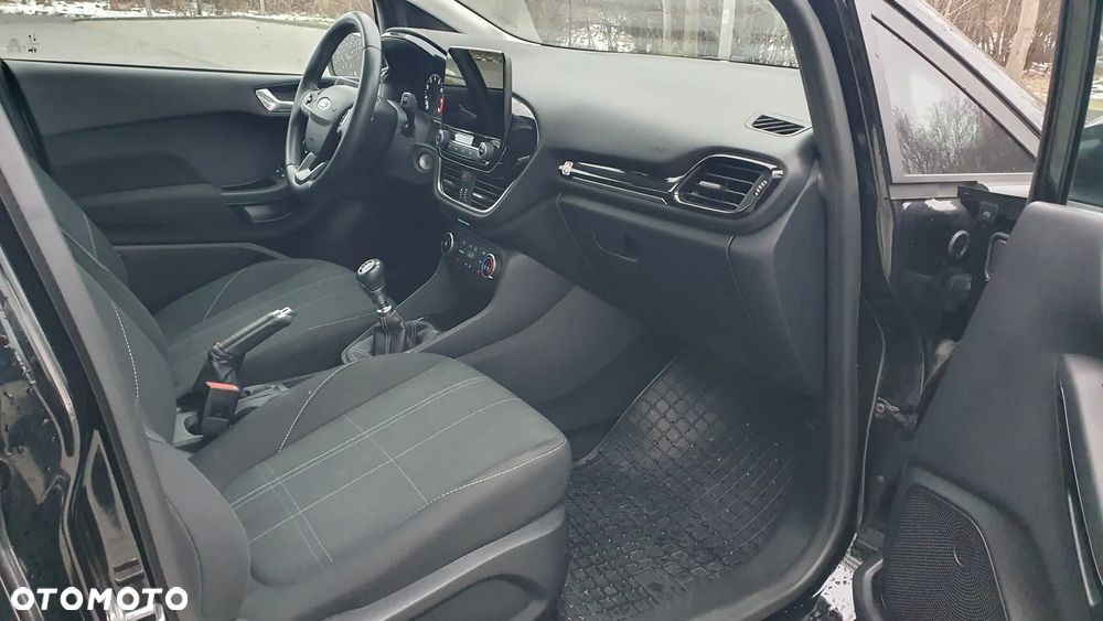 Ford Fiesta 1.0 EcoBoost S&S TITANIUM X - 8