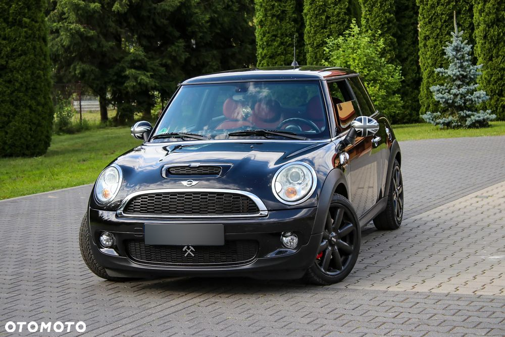 MINI Cooper S 50 Mayfair - 2