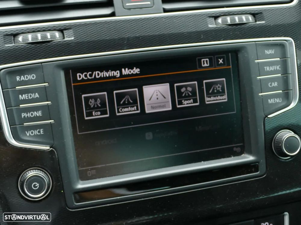 VW Golf Variant 2.0 TDi GTD DSG - 25