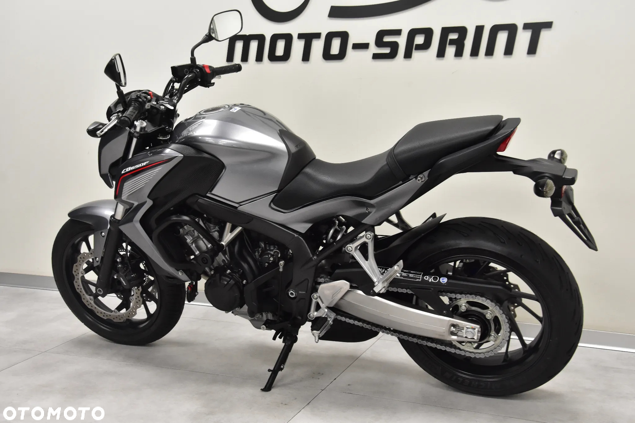 Honda CB - 6