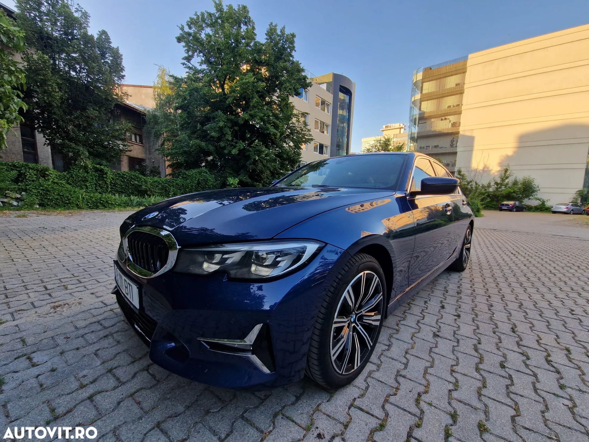 BMW Seria 3 320d xDrive Aut. Luxury Line - 1