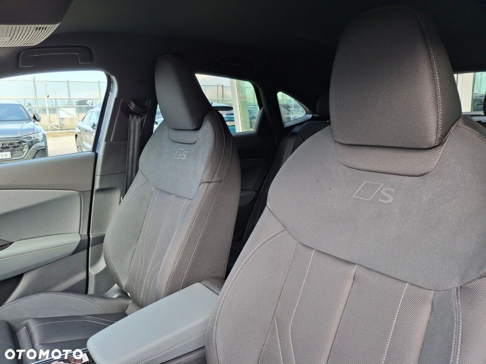Audi Q3 Sportback - 22