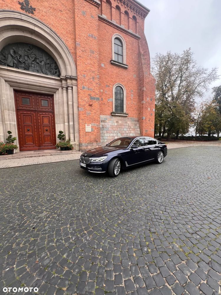 BMW Seria 7 740d xDrive - 12
