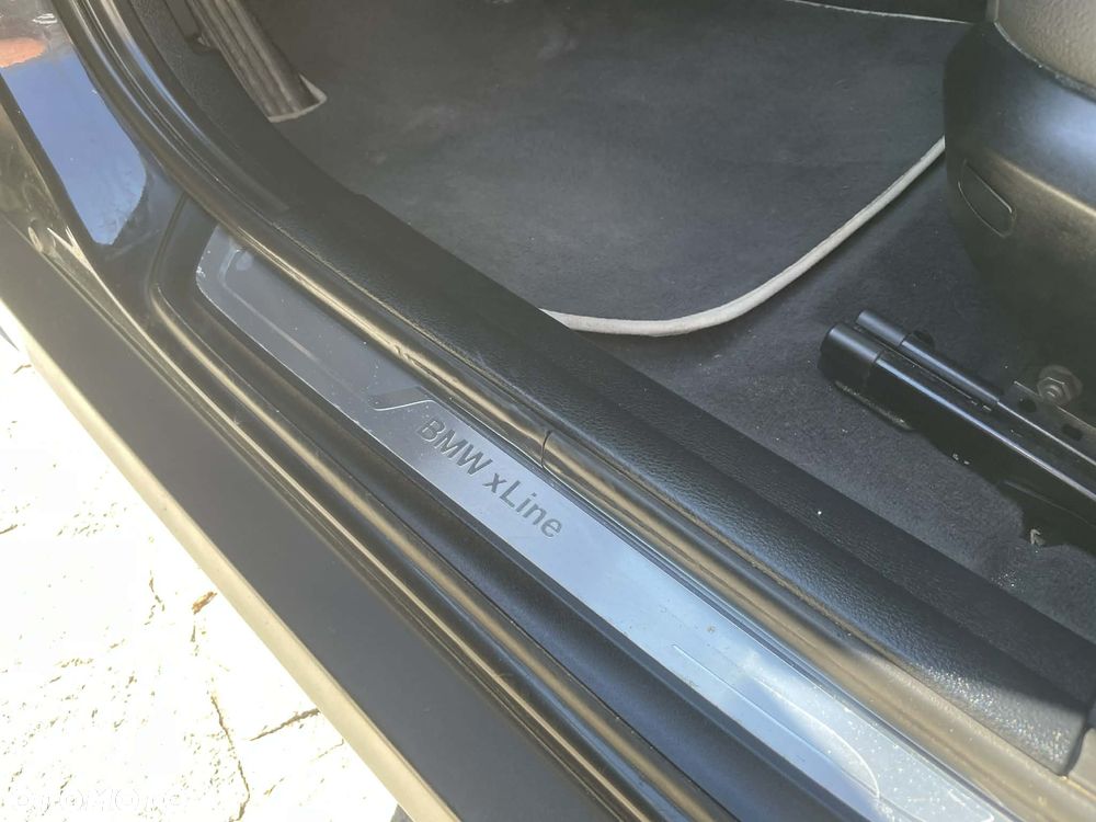 BMW X1 sDrive18d xLine - 9