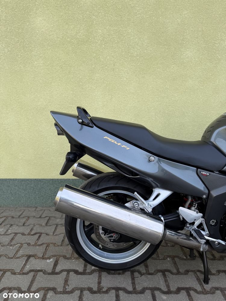 Honda CBR - 9