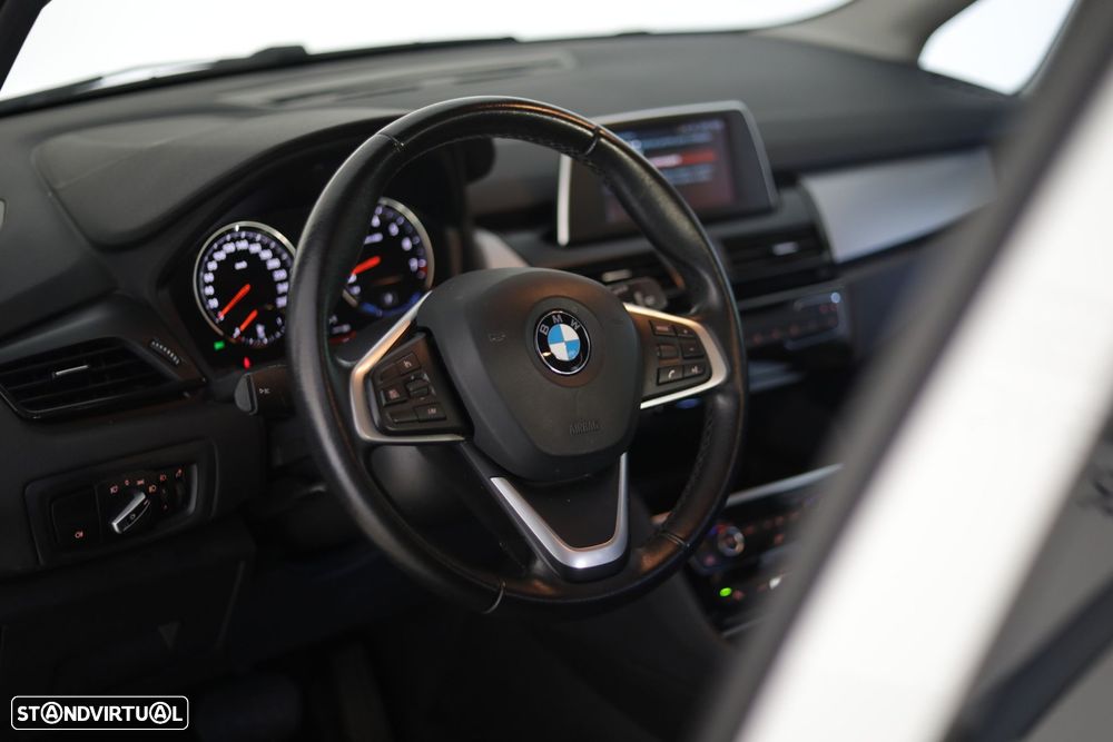 BMW 225xe Active Tourer Advantage - 8