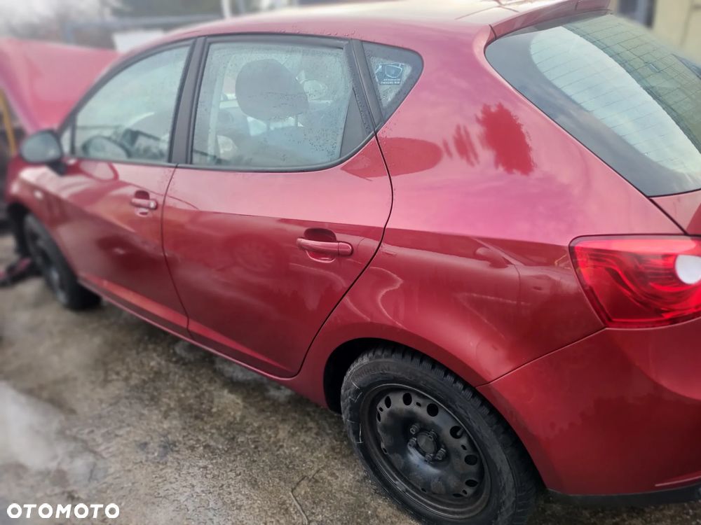 SEAT IBIZA 6J 6P ZDERZAK TYŁ CZUJNIKI LS3X - 6