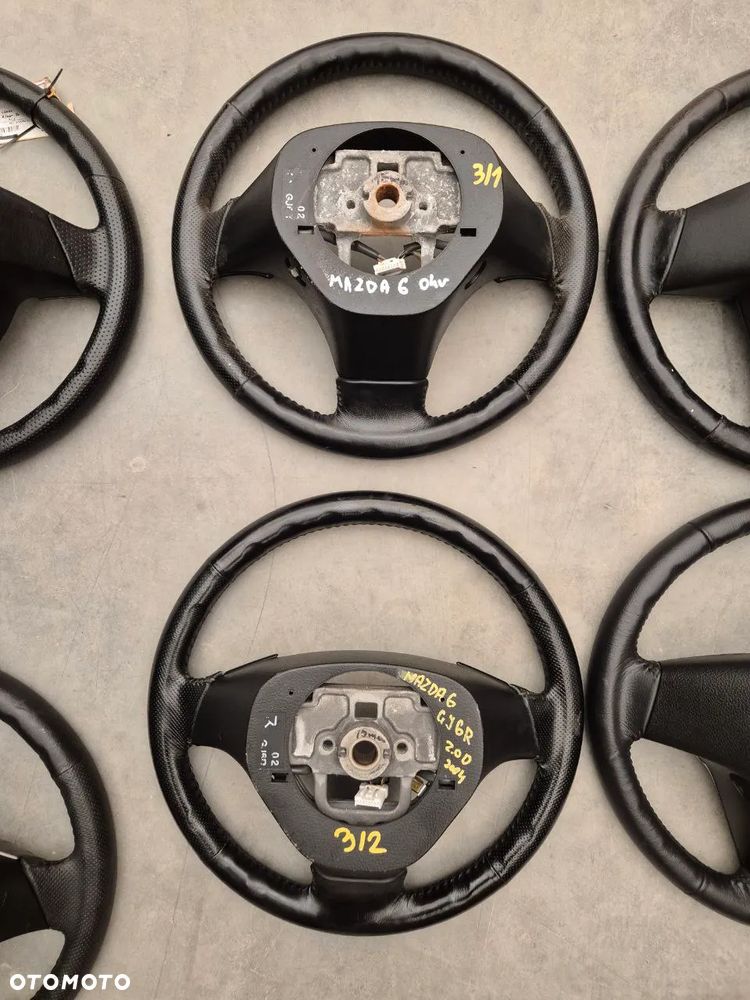 KIEROWNICE KIEROWNICA MAZDA - 15