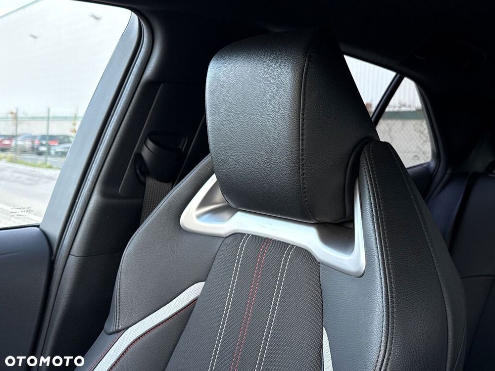 Toyota Corolla 2.0 Hybrid GR Sport - 24
